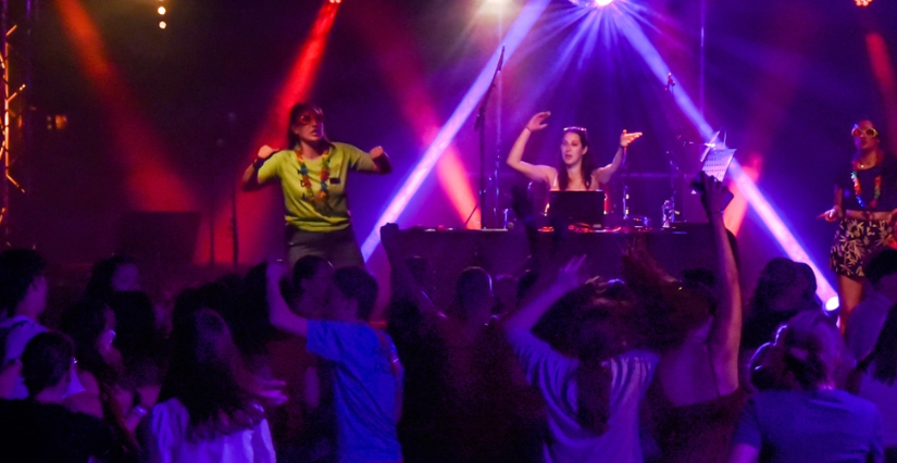 Boum de Noël pour les enfants à la Salle Diff'art à Parthenay